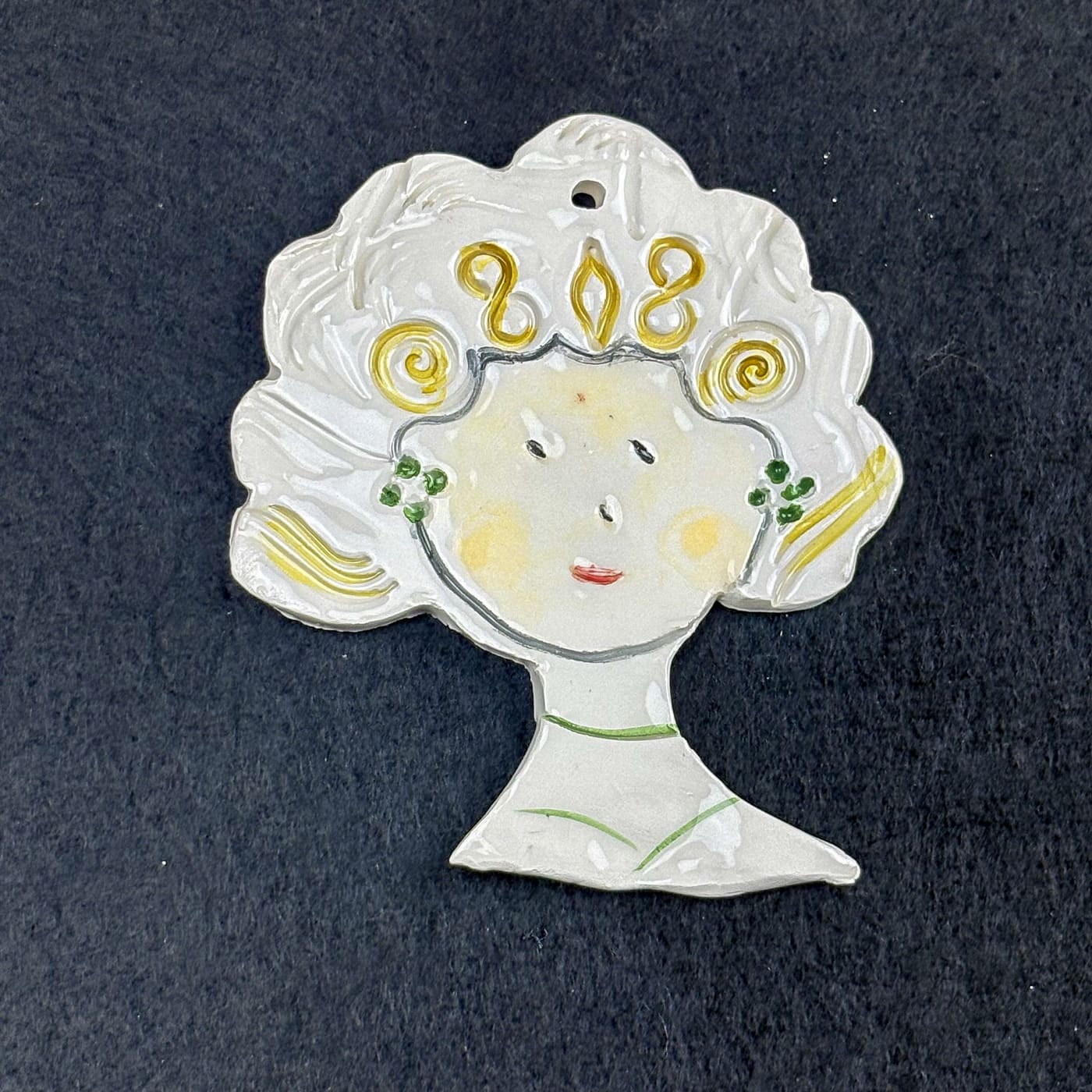 Bomboniera in ceramica decorata, idea per matrimonio